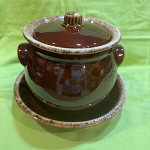 Vintage crockery—brown bean pot and pie plate